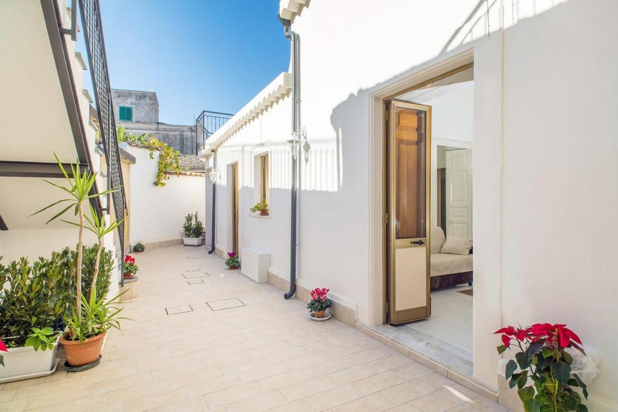 B&B Alba 1 Виагранде Экстерьер фото